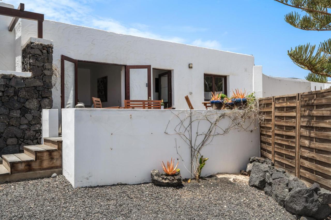 Playa Marina Eco Bungalow Arrieta Arrieta  Kültér fotó